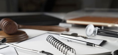 Medical law notes gavel